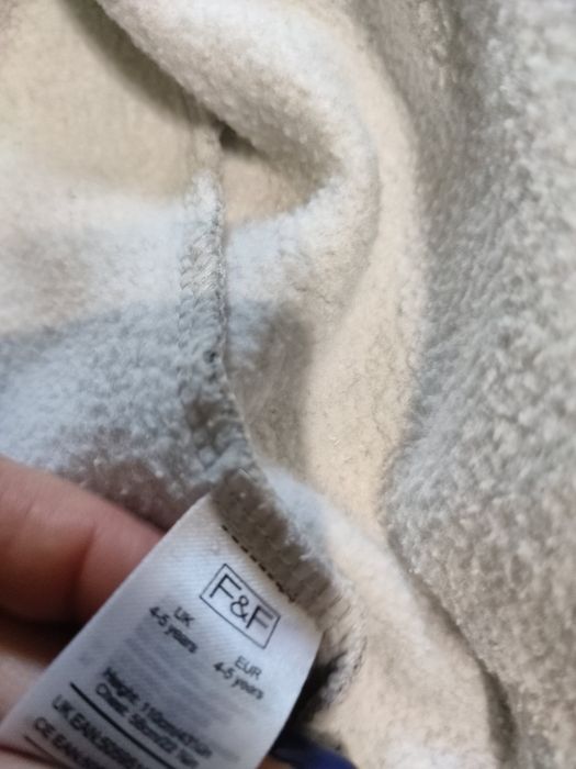 Продам кофту на хлопчика