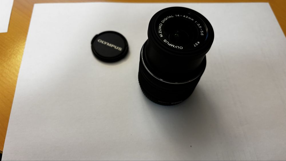 Olympus 14-42 (M.Zuiko)
