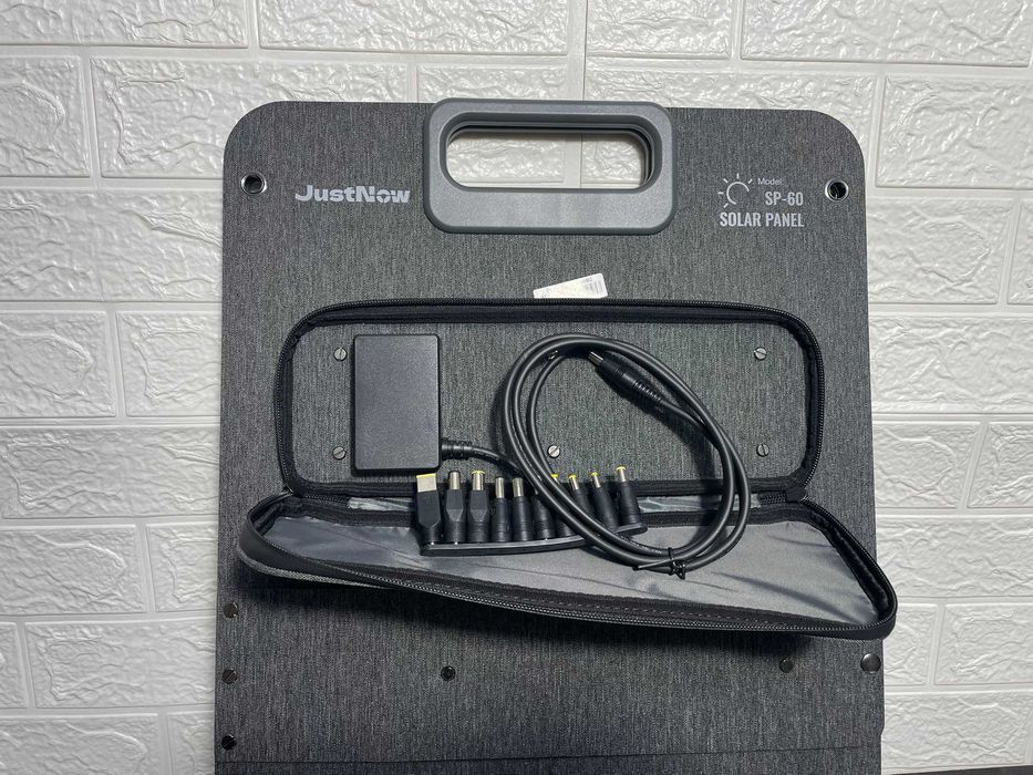 Портативна сонячня панель JustNow SP-60 Solar Panel потужністю 60 Вт