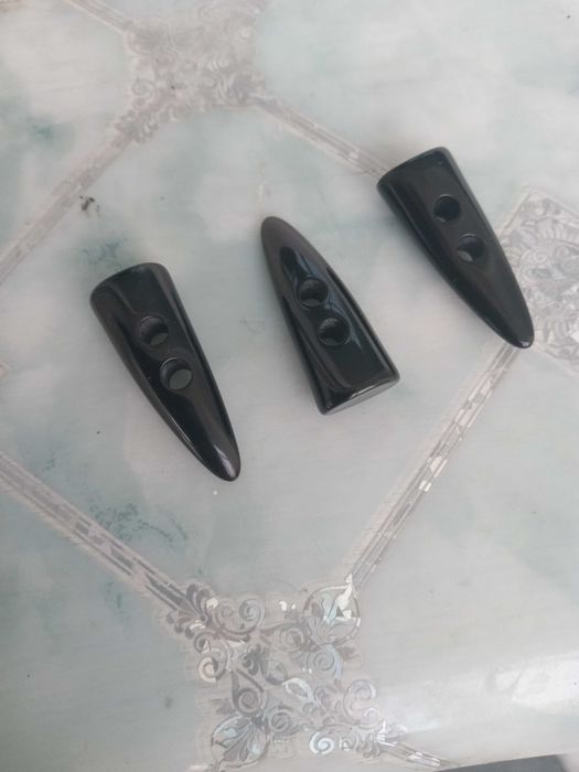 пуговица,    5смх1,5смх1см