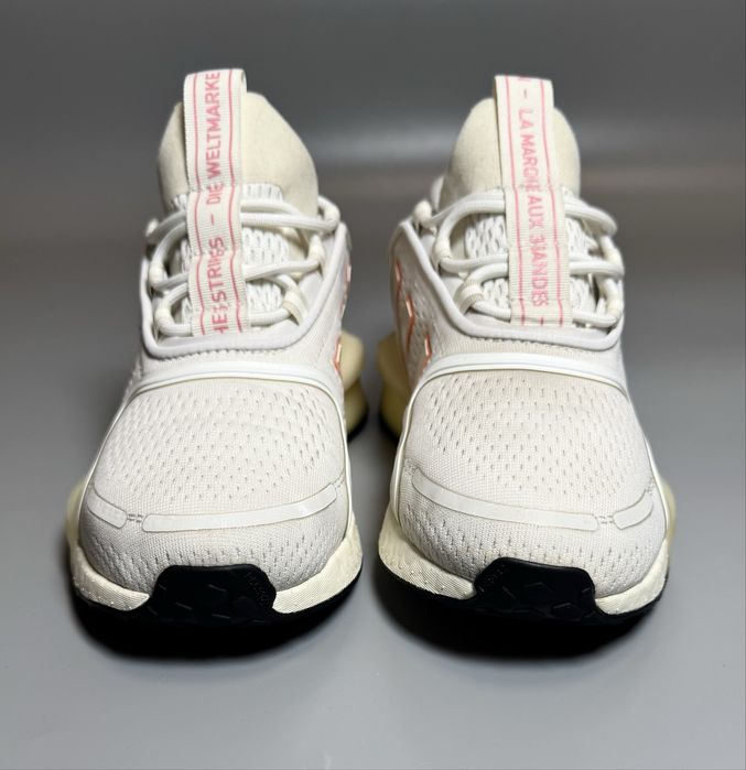 Adidas 39 р. NMD_V3 жіночі кросівки