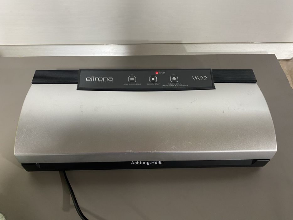 Вакууматор вакуумний пакувальник вакуматор