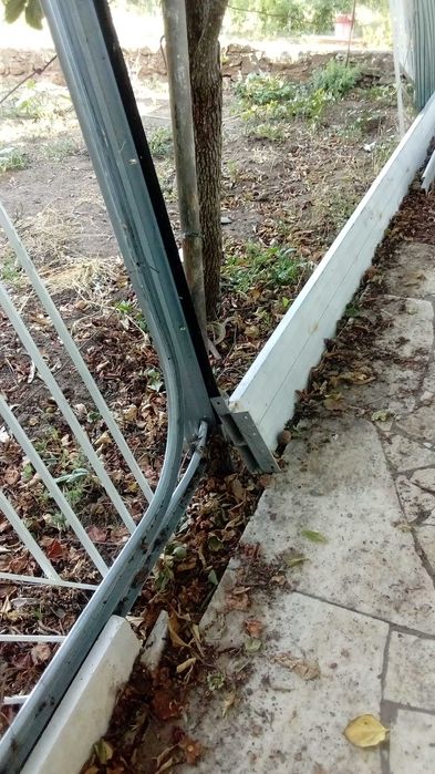 Portão de garagem Saccionado