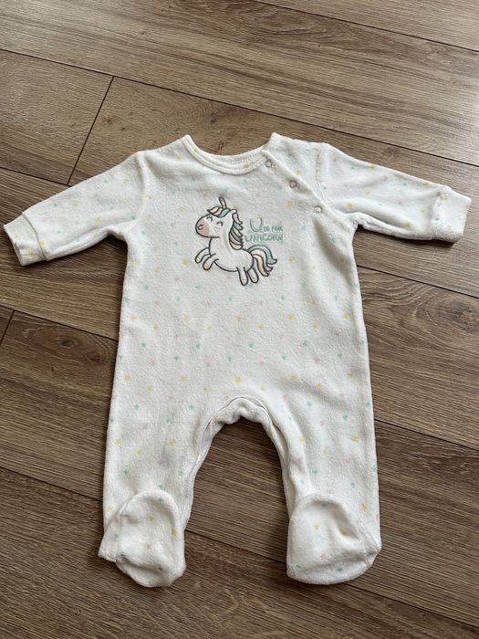 Набір одягу для дівчинки