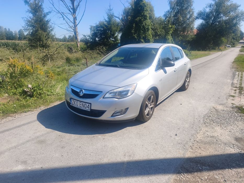 Części Opel Astra j
