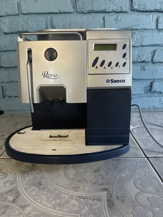 Кавомашина Saeco Royal Professional