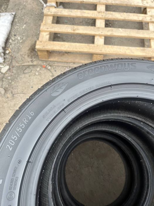 Комплект нової гуми 205/55/16 Lassa , 23 рік