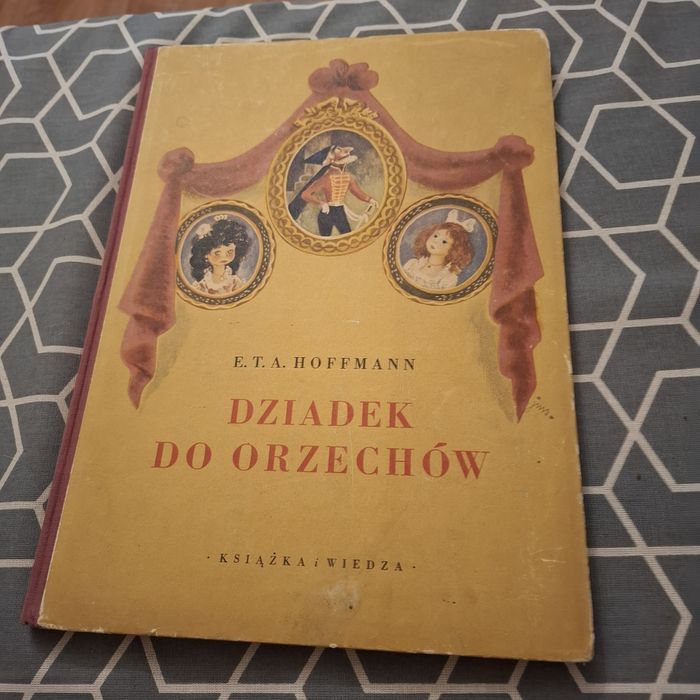 Ksiązka  Dziadek  do  Orzechów  1950