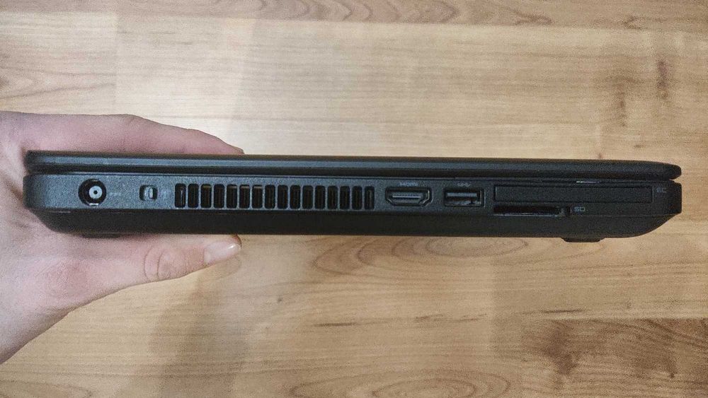 Dell Latitude E5440 [i5-4310U, 8GB RAM, 240GB SSD]