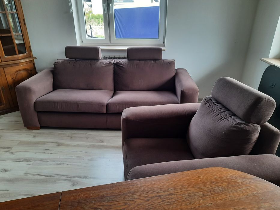 Sofa i fotel  nie  rozkładana .