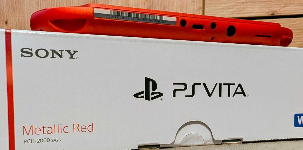 PsVita Slim Metallic Red
