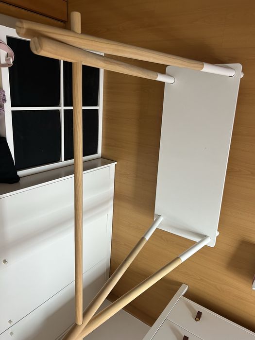 Chariot arrumação de roupa criança