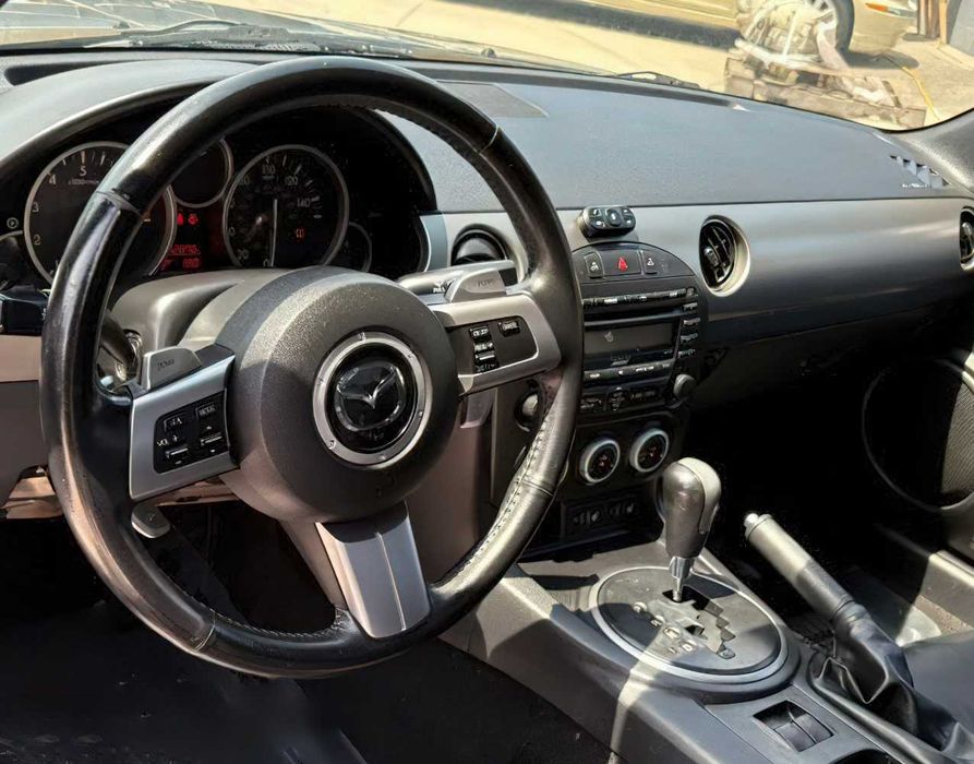 Mazda MX-5      2013
