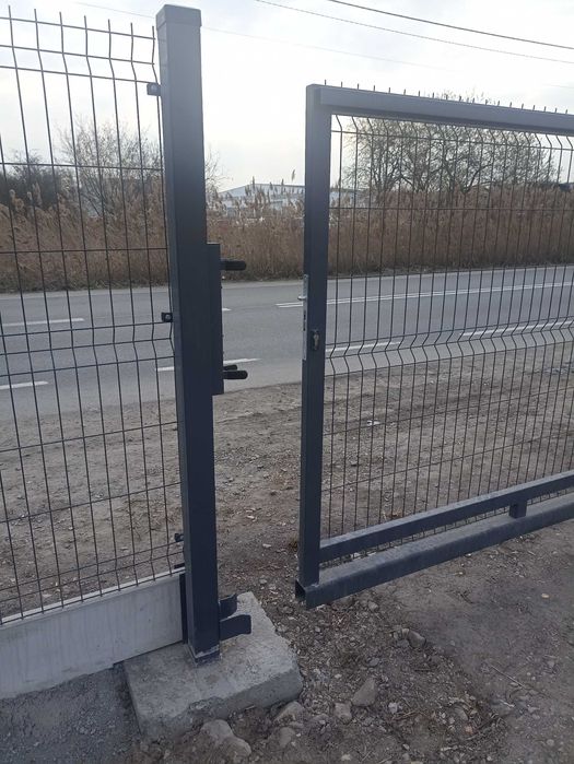 Brama przesuwna grafit ( 4mb) +3 słupki , 2500 zł