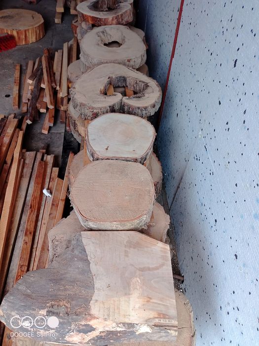 Plastry drewna i deski