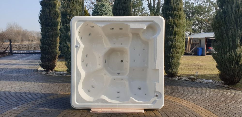 JACUZZI Comfort 6osób  Bania Balia Jakuzi Jacuzi EUROLINE SPA