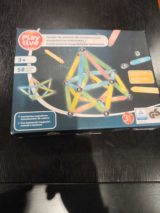 jogo de peças magnéticas