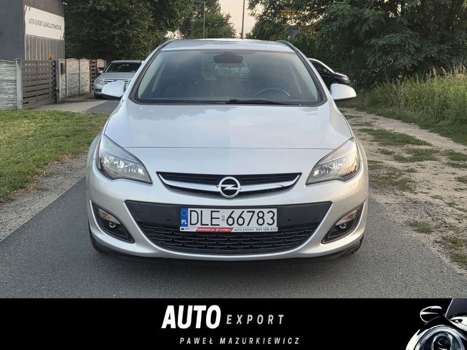 Opel Astra 1.4T ! STYLE ! Climatronic, podgrz kierownica, navi, led, bluetooth !