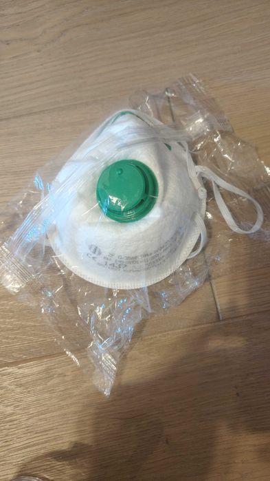 Półmaska filtrująca FFP3 L, regulowana 0/35az