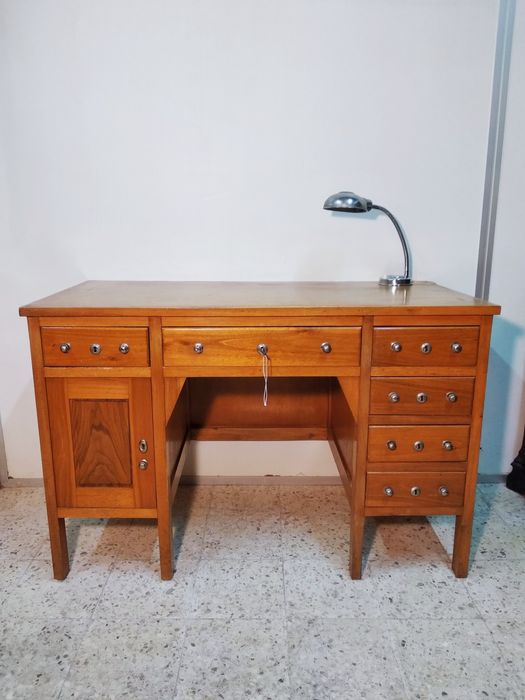 Secretária antiga vintage anos 50/60