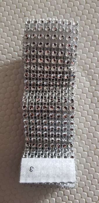 Tiras para prender guardanapos, com velcro.