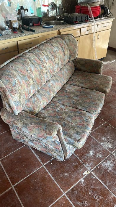 Trio de sofás para sala