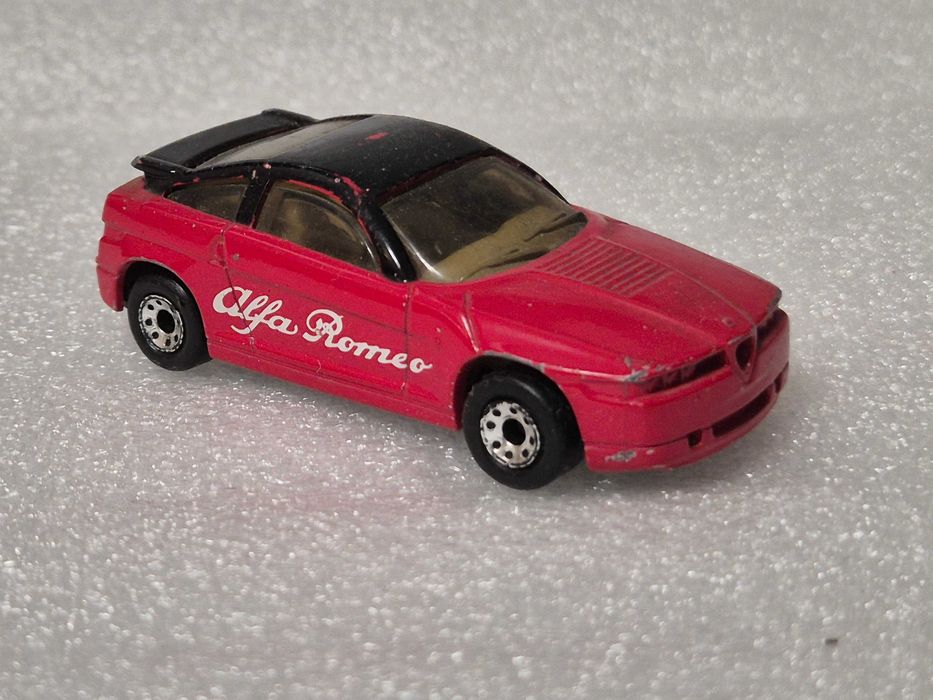 Model Matchbox - Alfa Romeo SZ ! ! !