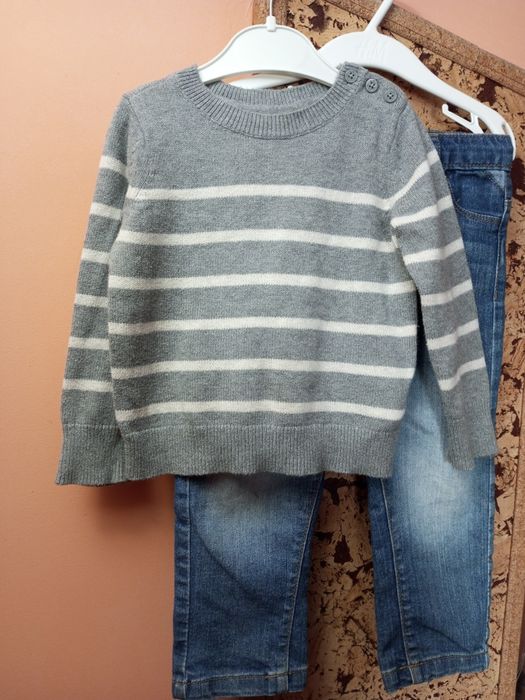 Джинси Sinsay і светр Gap  для двійнят чи близнят 92 р