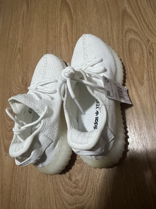 Yezzy 350 branco 39/40