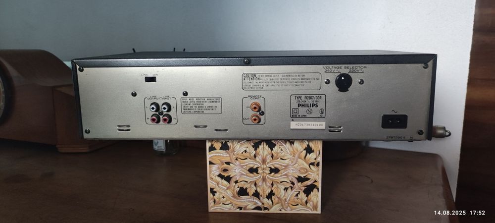 Magnetofon Philips FC567. Wszystko w jednym.
