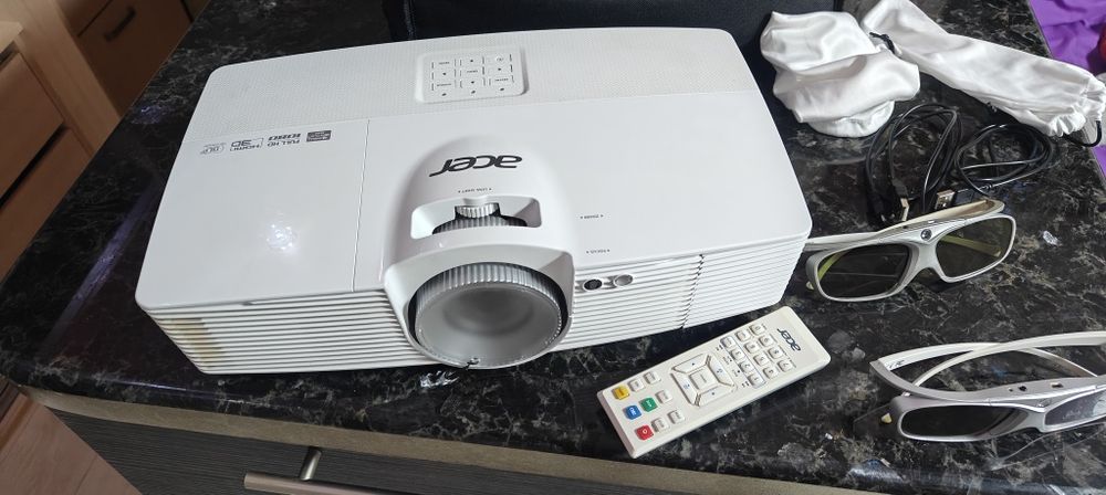 Проектор Acer V7500 3D