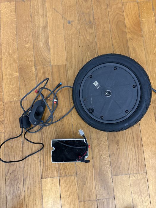 Запчастини на Ninebot G2 — мотор, контролер, батарея
