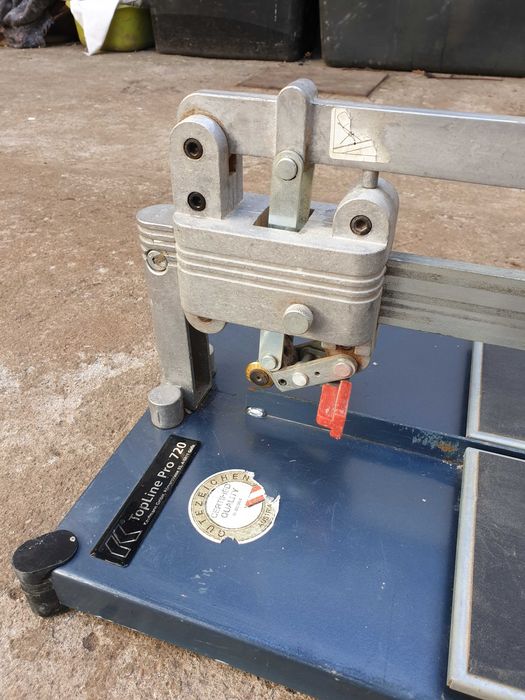 Maszynka gilotyna do płytek