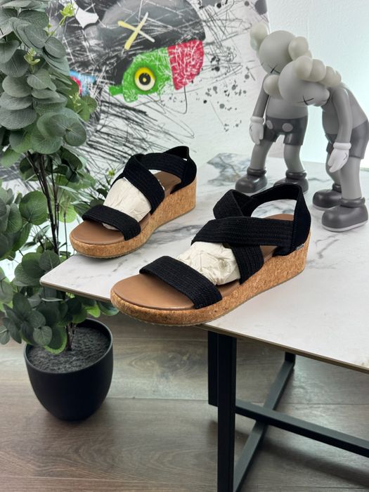Кросівки сандалі Skechers Arch Fit 39 розмір Е15309