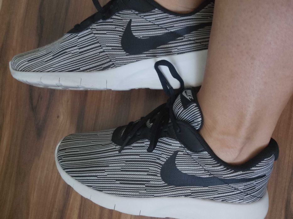Buty damskie Nike 38,5
