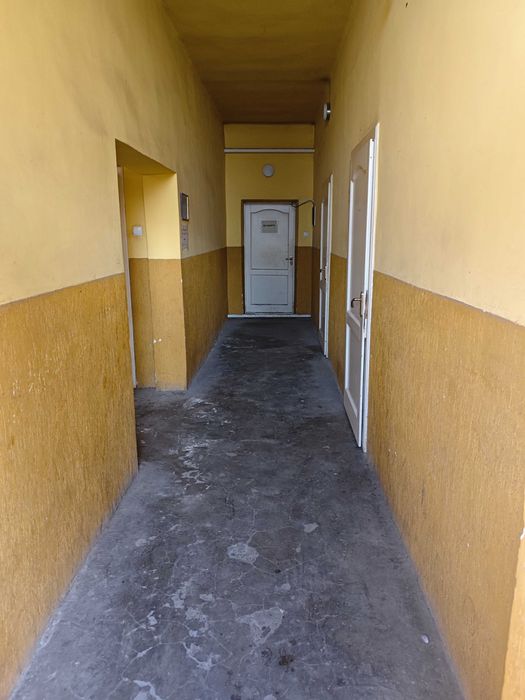 Продаж комплексу будівель у м. Виноградів – готова база з великою територією