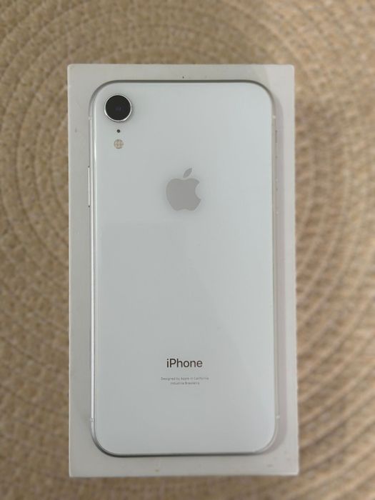 Iphone Xr 128 gb + acessorios