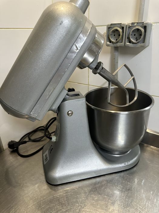 Планетарний міксер Pluton-7