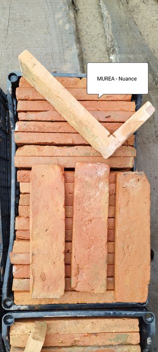 Manufaktura, cegła rozbiórkowa, cięta, styl loft, vintage, rustykalny