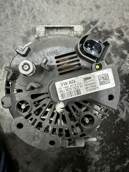 Alternator audi s3 a3 2014r 2.0 tfsi valeo