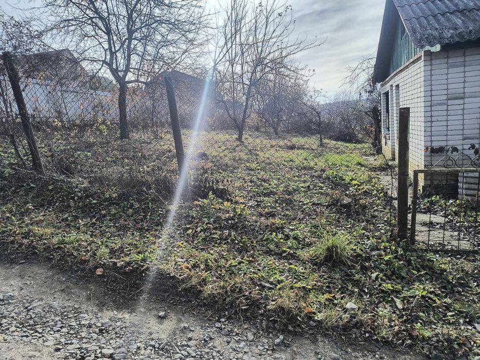 Дачний будинок у мікрорайоні Дубове