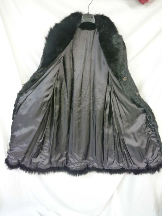 Casaco comprido em pelo natural