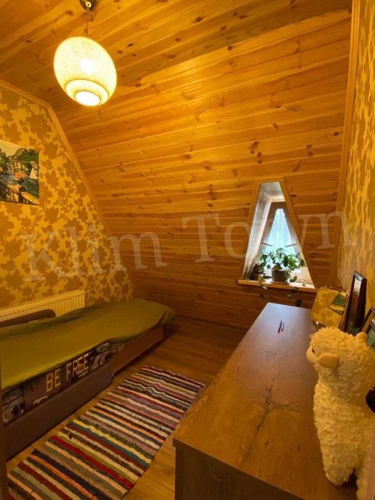 Продається житловий комплекс у с Дівички