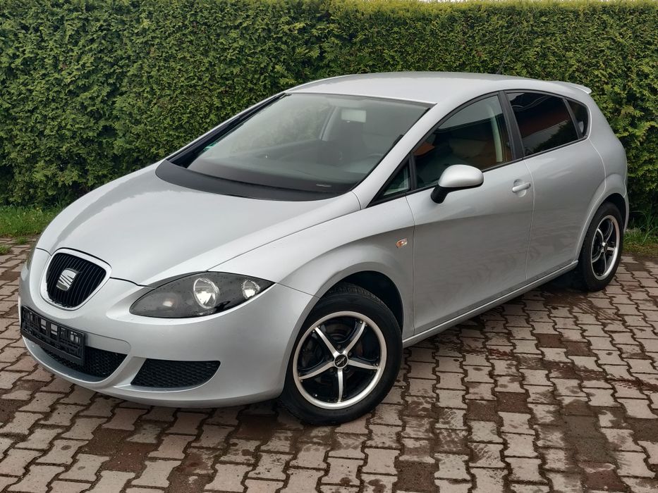 Seat Leon 1.6 MPI* KLIMA* 2 kpl. Kół* Alufelgi* 4x El szyby* HAK
