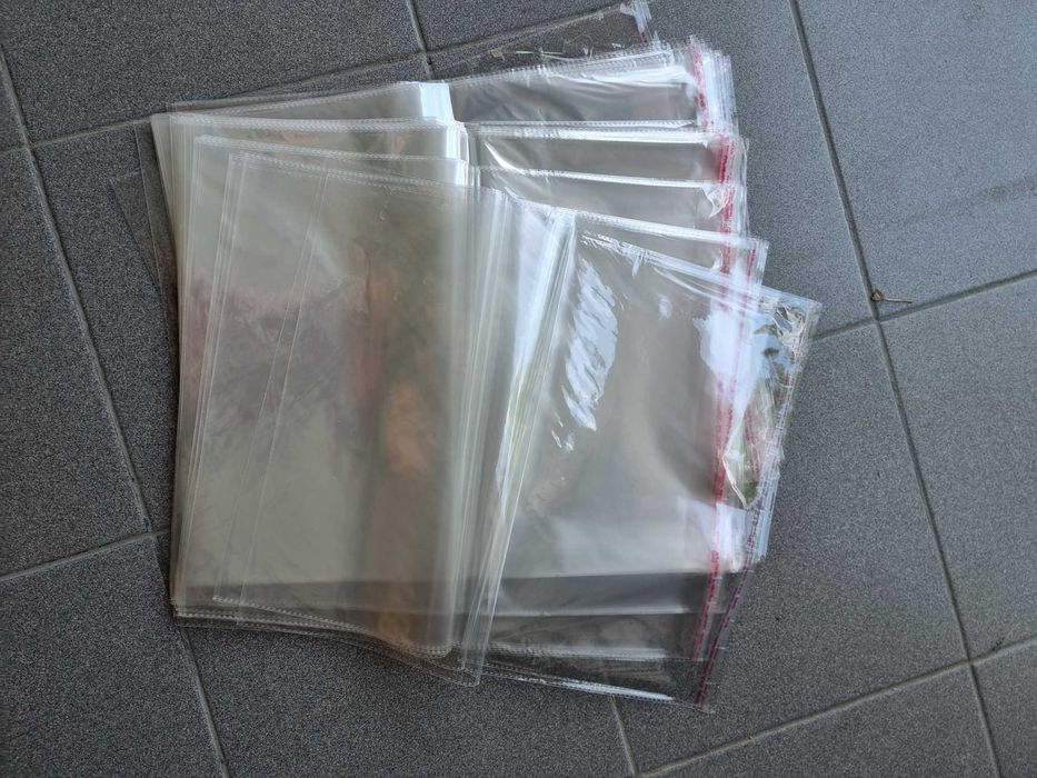 Упаковка з клейкою стрічкою 200 шт 40х30 одним лотом