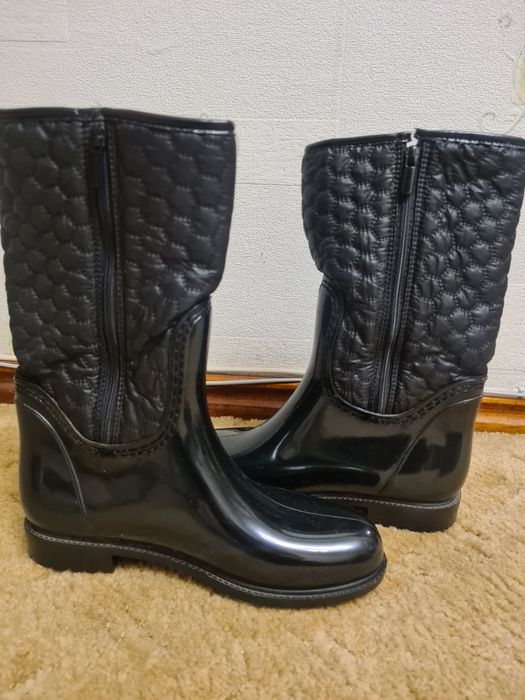 Сапоги жіночі резинові гума чорні на флісі 37 розмір