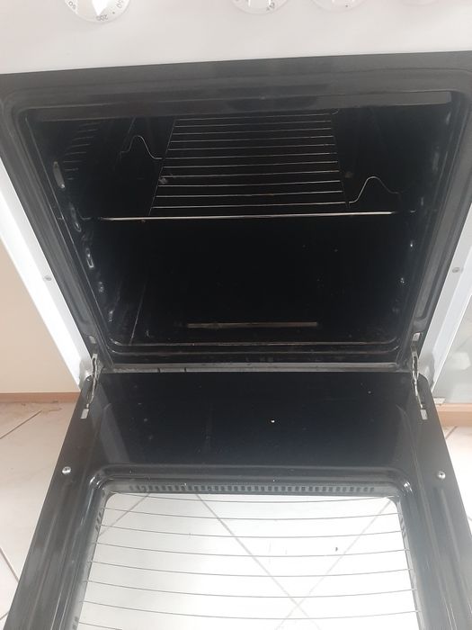 Kuchenka gazowo elektryczna