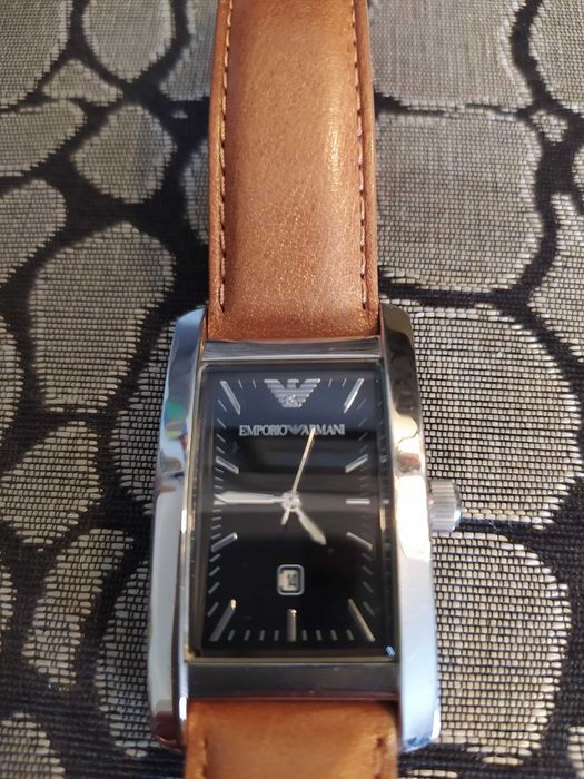 Relógio Armani pele genuína Portes incluídos