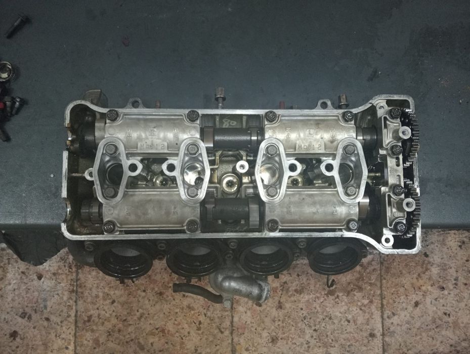 Diverso material Honda CBR 1000 RR 2004