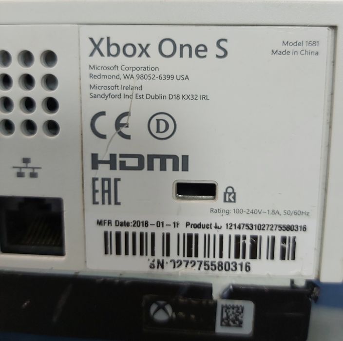 Ігрова консоль Microsoft Xbox One S 1681  "1TB"